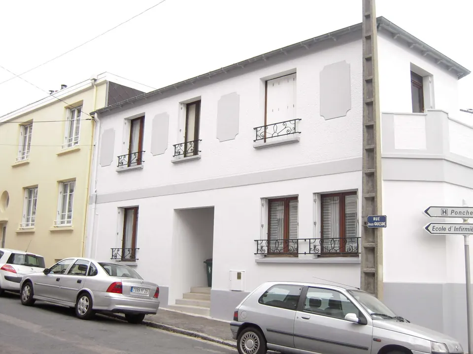La même façade après ravalement